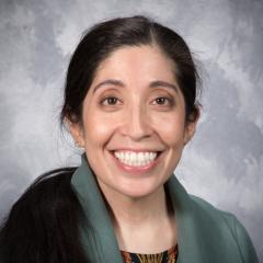 Photo of Sarah Súñiga