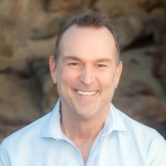 Headshot for Dr. Serpa