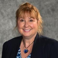 Leslie Farmer MD