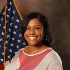 Tiffany Owens headshot
