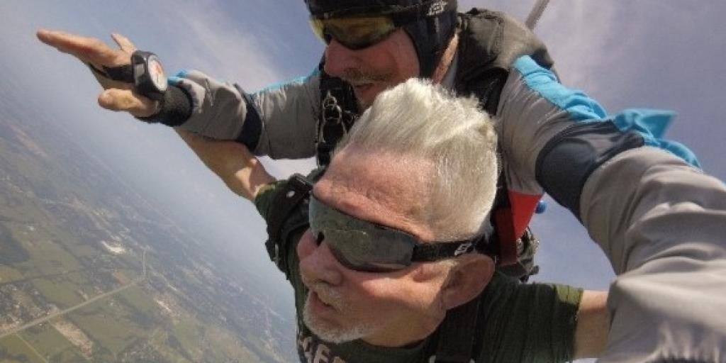 Veteran skydiving