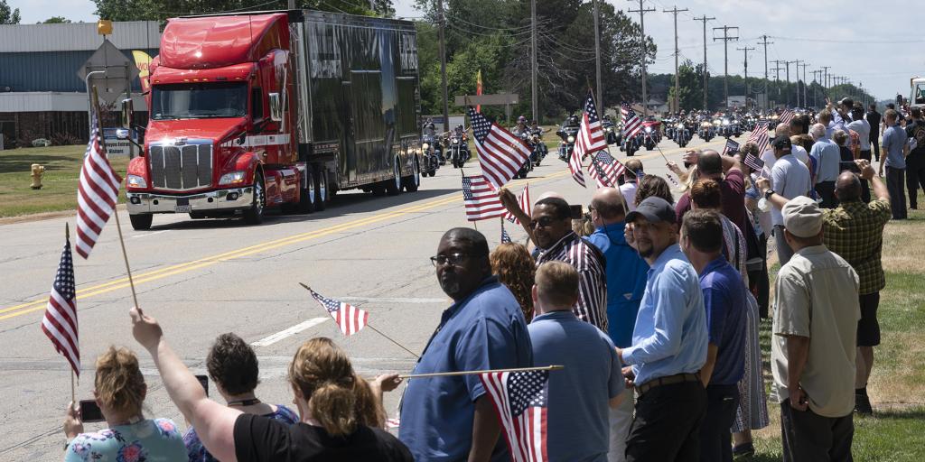 Wall that Heals trailer arrives into Battle Creek with a patriotic welcome