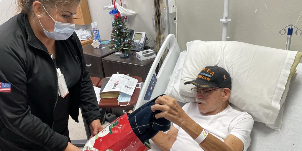 Veteran opens a gift