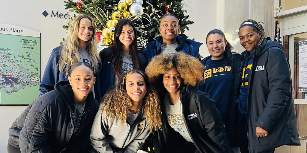 East Tennessee State University women’s basketball team at JHQVAMC