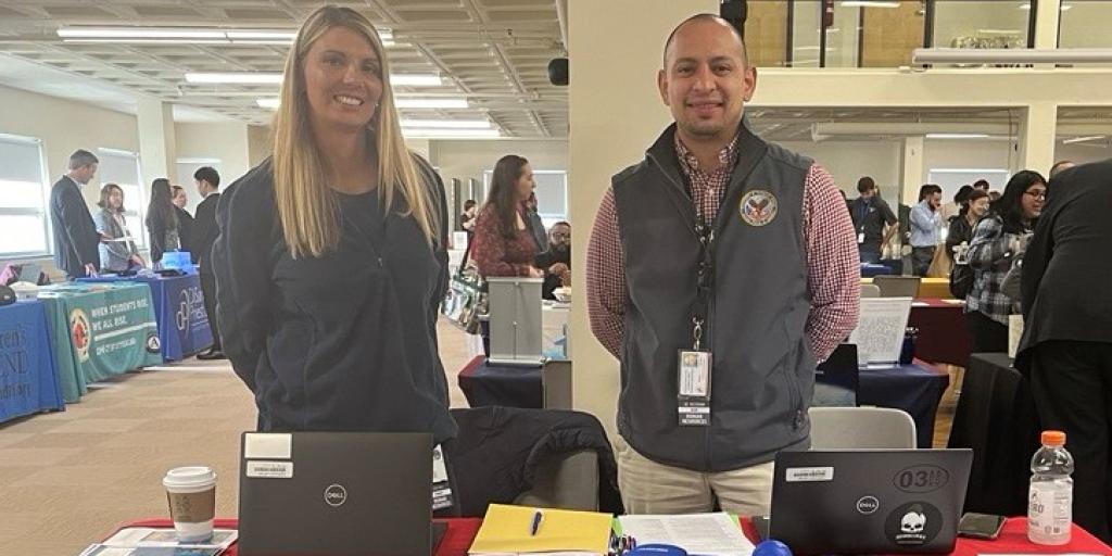 VA Providence SBU Team Members Stacey Mattera and Alex Pastrana attend the Rhode Island College All Majors and Internship Fair.