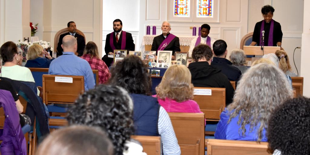 Chaplain Rotunda East speaks during the Ceremony of Remembrance.