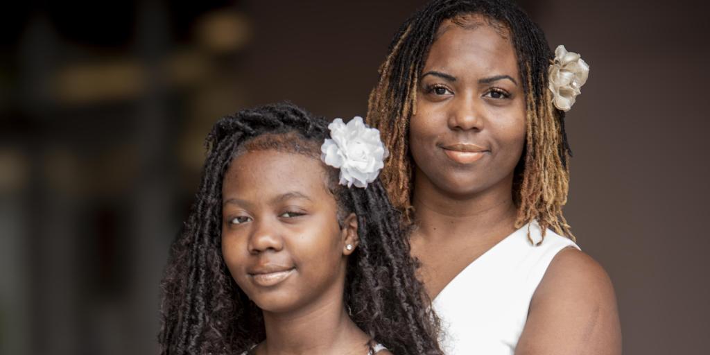 Veteran Chauntoyia with her daughter.