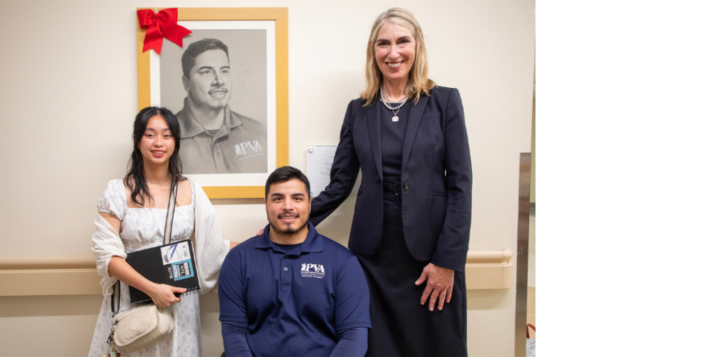 Carina Tan, CSULB art student; Jose Reynoso, Marine Corps Veteran; Deborah Ludke, Veteran Appreciation Committee Chair