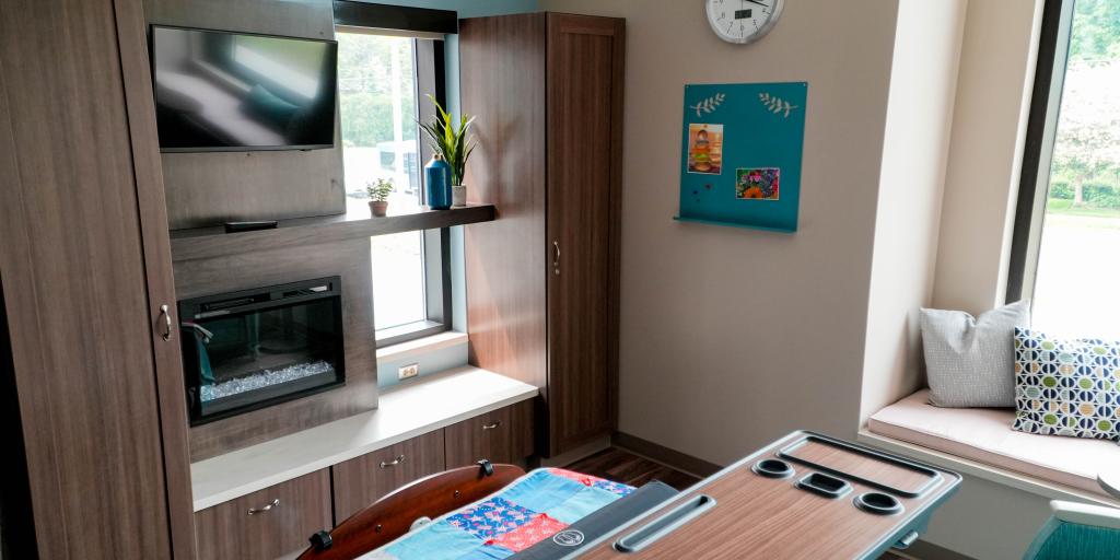 Hospice cottage room