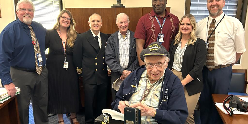 Captain Fogerty, WWII Veteran with Medal of Honor, Lt. Norris, & MGVAMC Executive Leadership Team