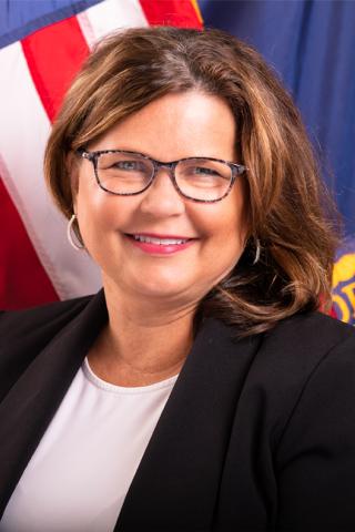 VASNHCS Deputy Director Lisa Hamilton