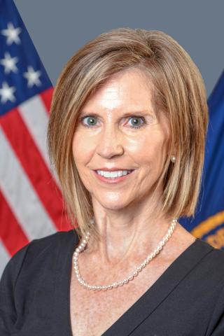 Official Portrait of Gwen Hampton, Washington DC VA Medical Center Nurse Executive