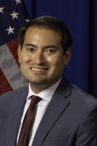 Photo of Robert Farias
