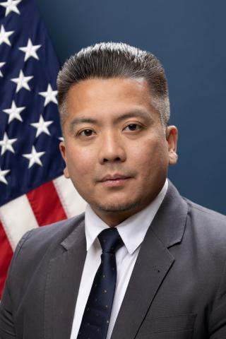 Efner Reyes