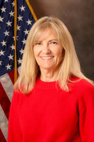 Headshot of Terri Verone