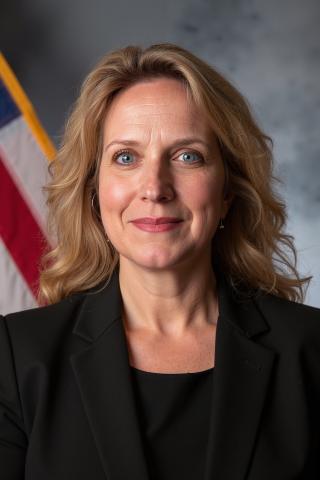 Sally Hammit headshot
