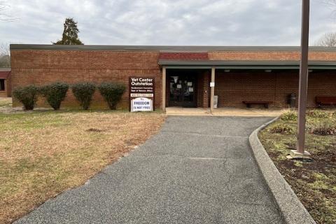 Salisbury Outstation as you drive up to building