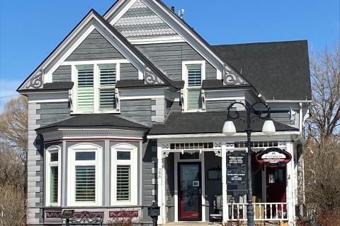 Vet Center services held at this location.