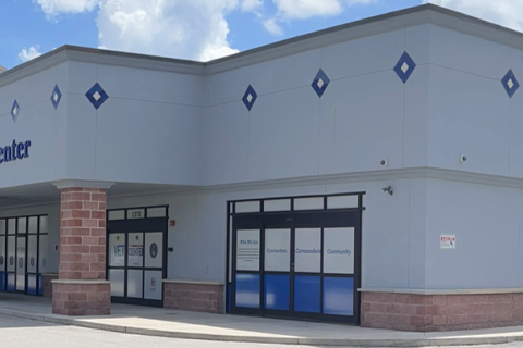 Lakeland Vet Center located adjacent to Pizza Hut, a few doors down from Rent-A-Center, and Amscot on Ariana St. Location is in shopping center which is directly across from American Legion Post 4.