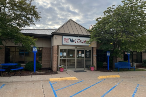 Vet Center front pic