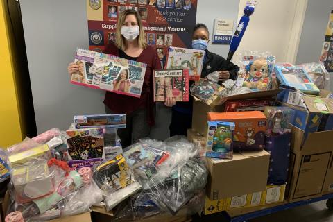 Scm employees make for a merrier christmas for children in need | va milwaukee health care | veterans affairs