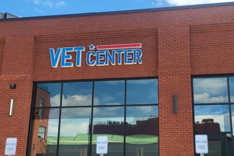 QUEENS VET CENTER