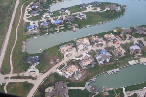 Va nebraska-western iowa health care system staff reach out to veterans following historic tornado outbreak | va nebraska-western iowa health care | veterans affairs