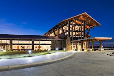 Cherokee Nation Vinita Clinic exterior