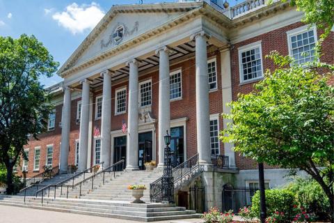 The Colonial Revival architectural style seeks to revive elements of American colonial architecture. 