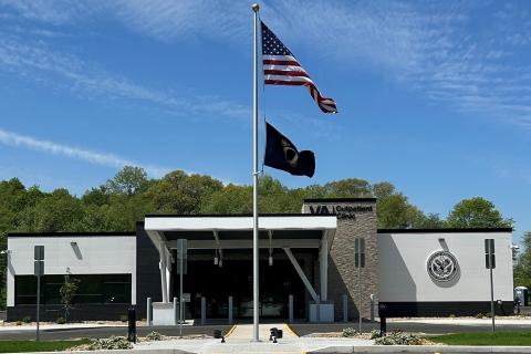 The front entrance to the Indiana Pennsylvania CBOC 