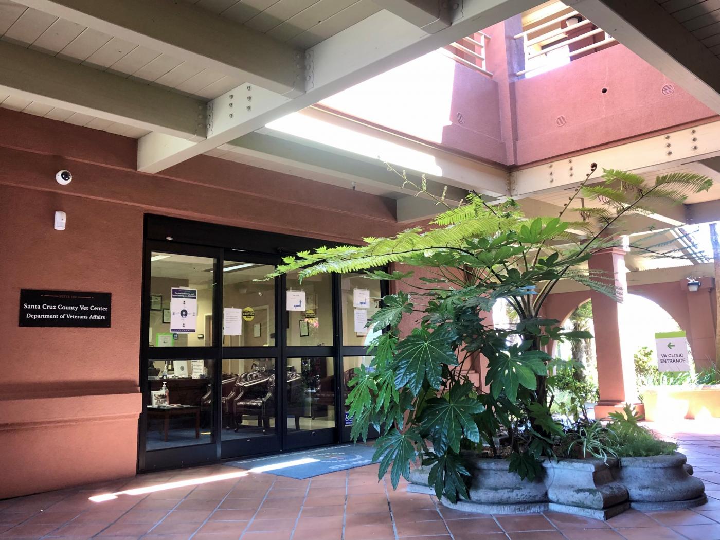 Vet Center Entrance