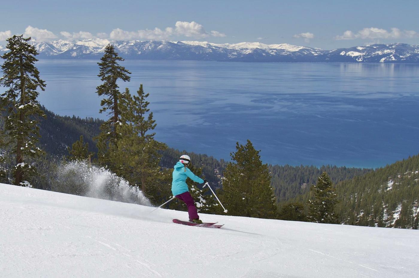 Skier enjoying Diamond Peak Ski Resort.