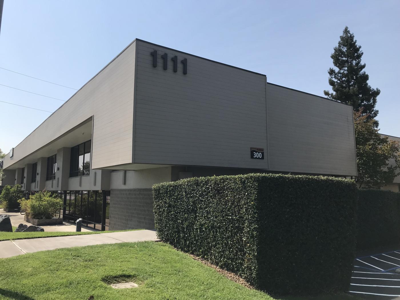 Sacramento Vet Center Building Photo