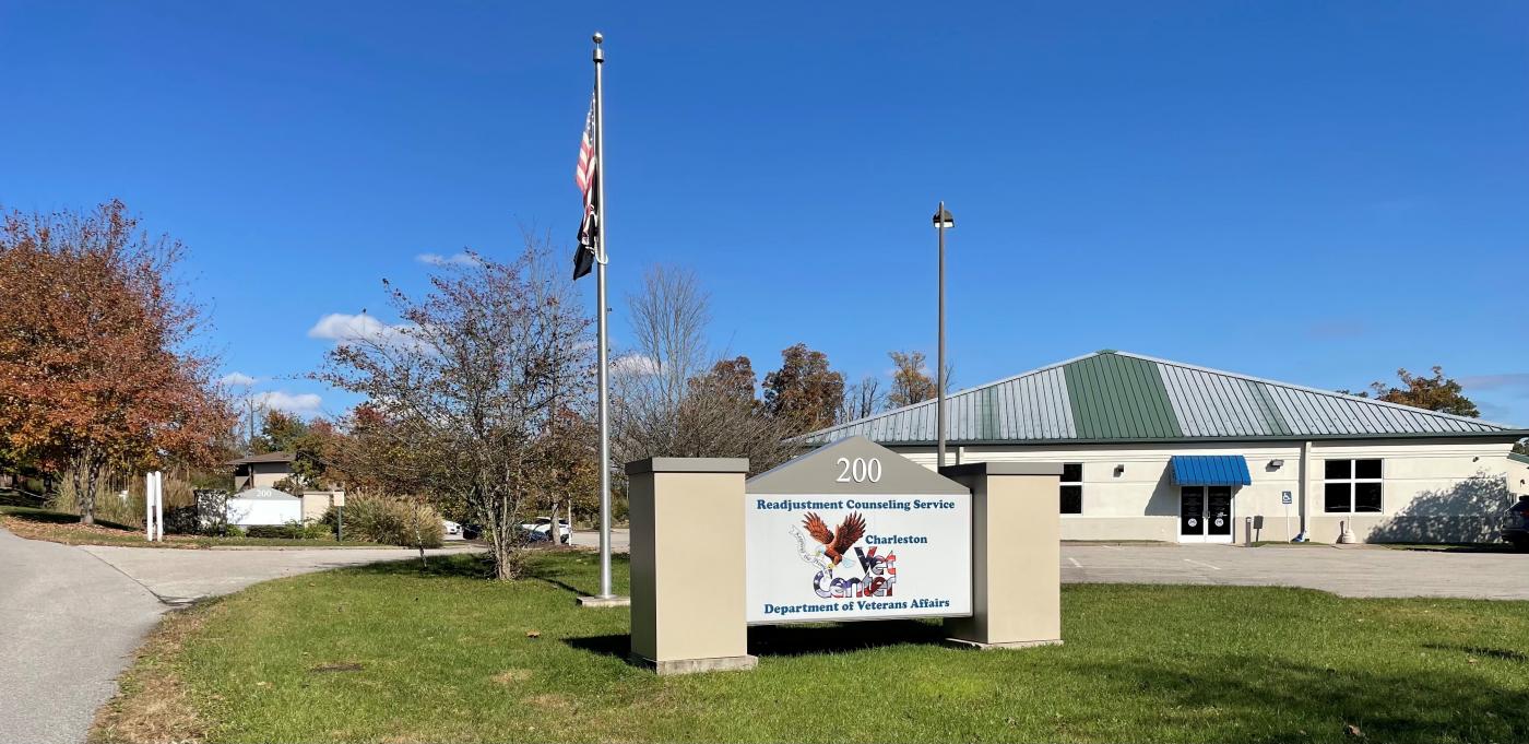 Charleston Vet Center Entrance