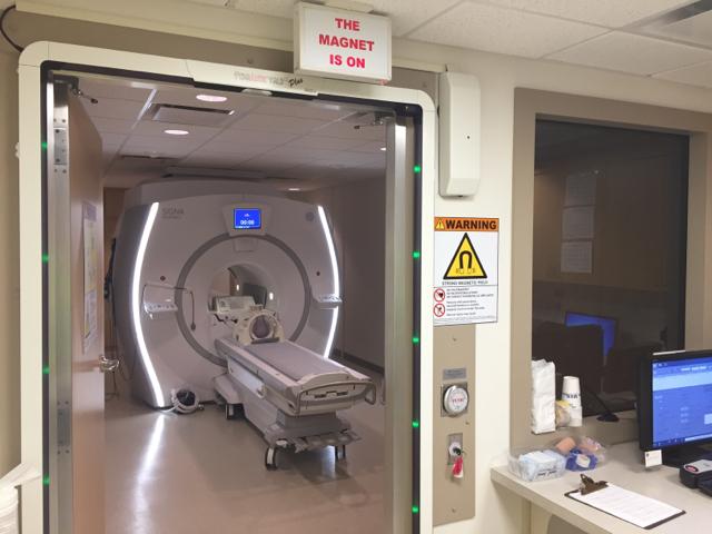 GE Discovery 750W 3.0T MRI scanner.