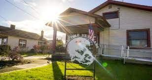 Portland Vet Center staff provide services at out community partner at Elks Veterans Bunker provide