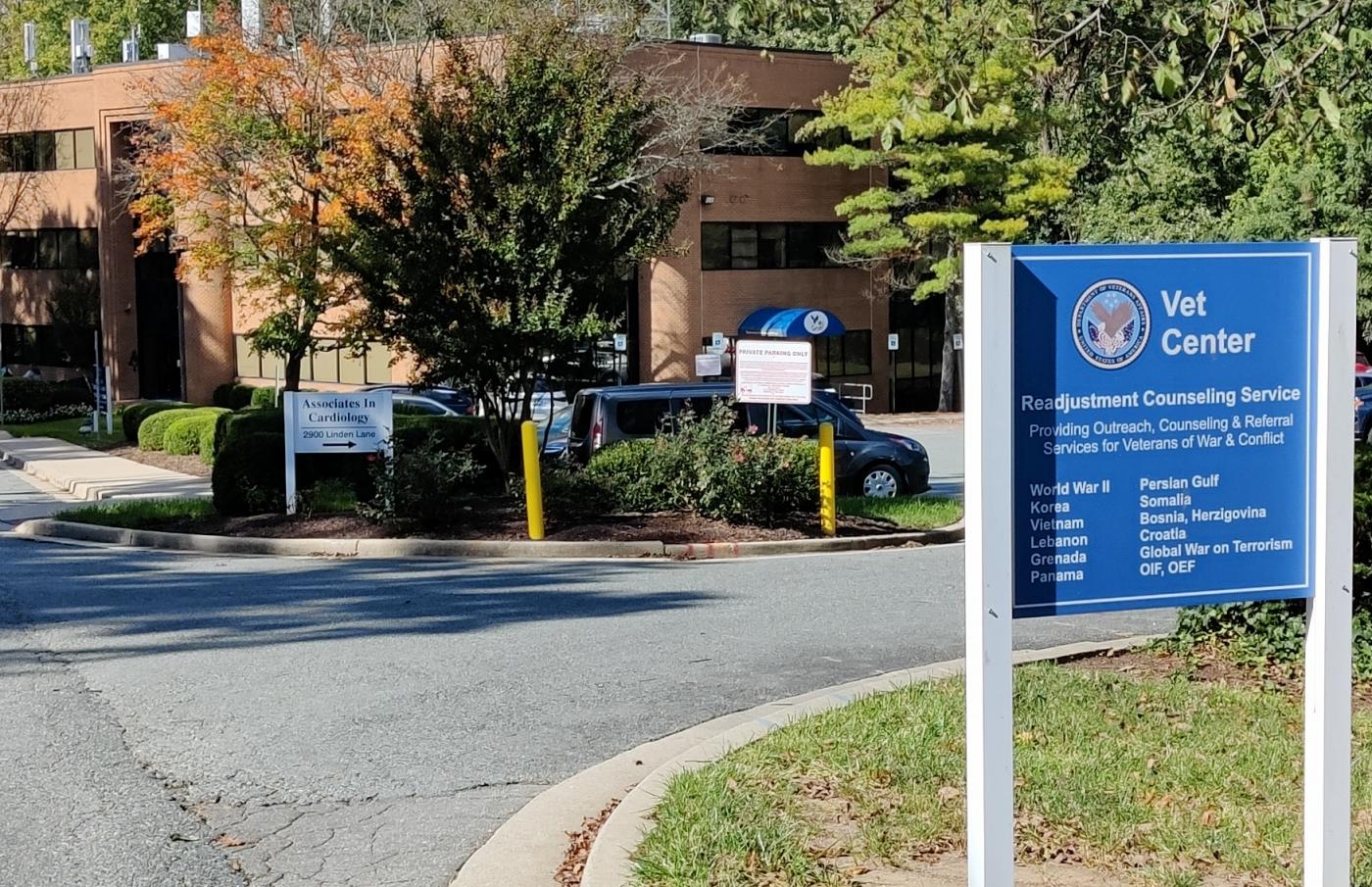 Vet Center main parking lot and entrance off Linden Lane