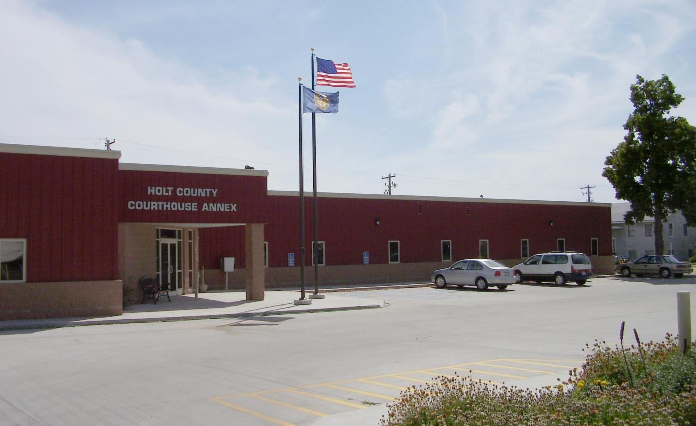 Holt Cty Annex exterior