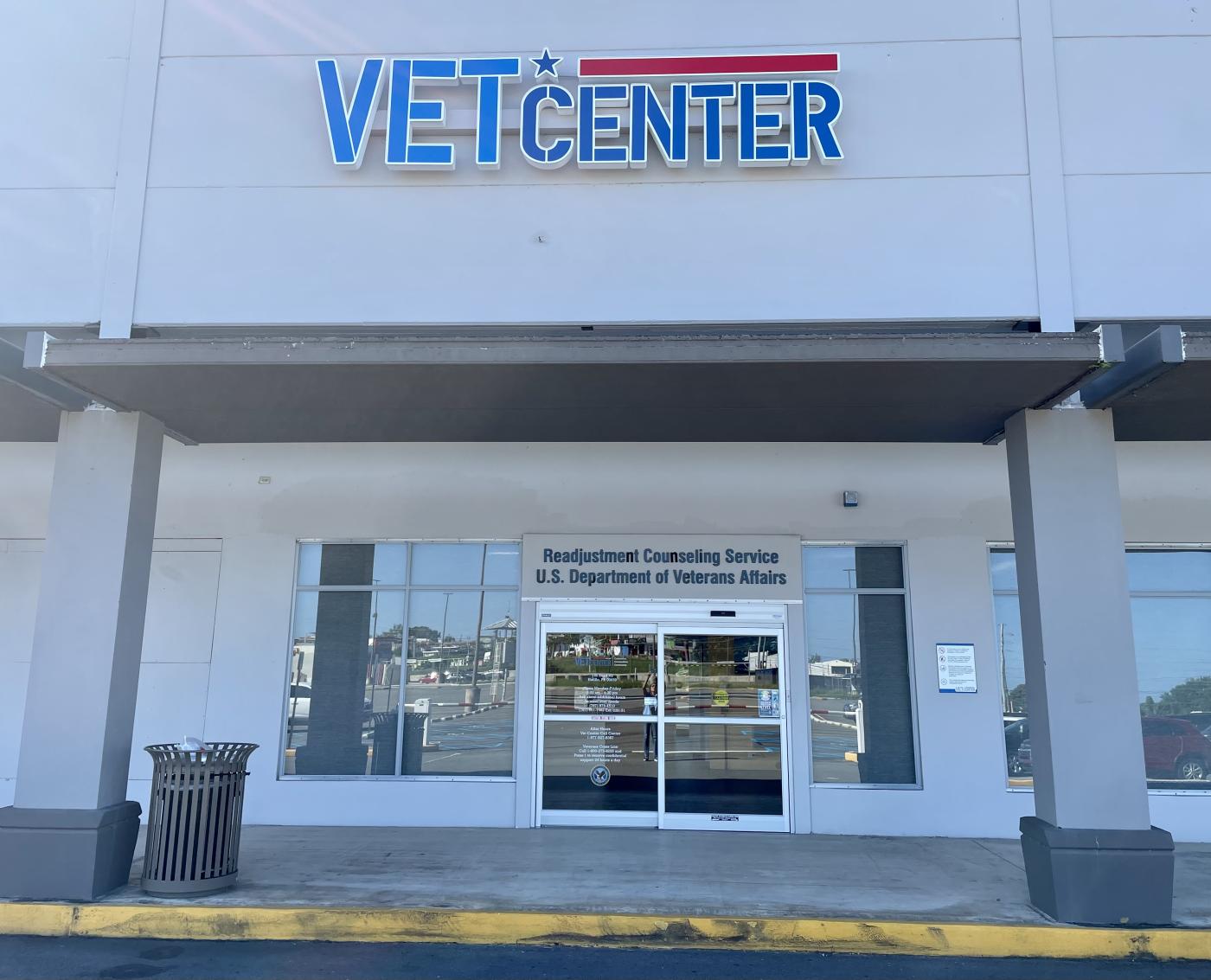 Hatillo Vet Center Entrance