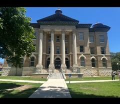 San Marcos County Courthouse in San Marcos, TX